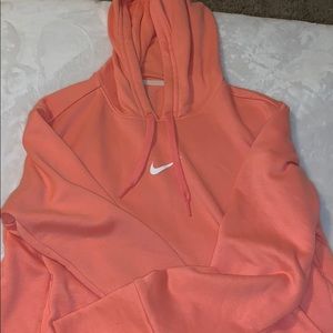 NEVER WORN women’s nike hoodie